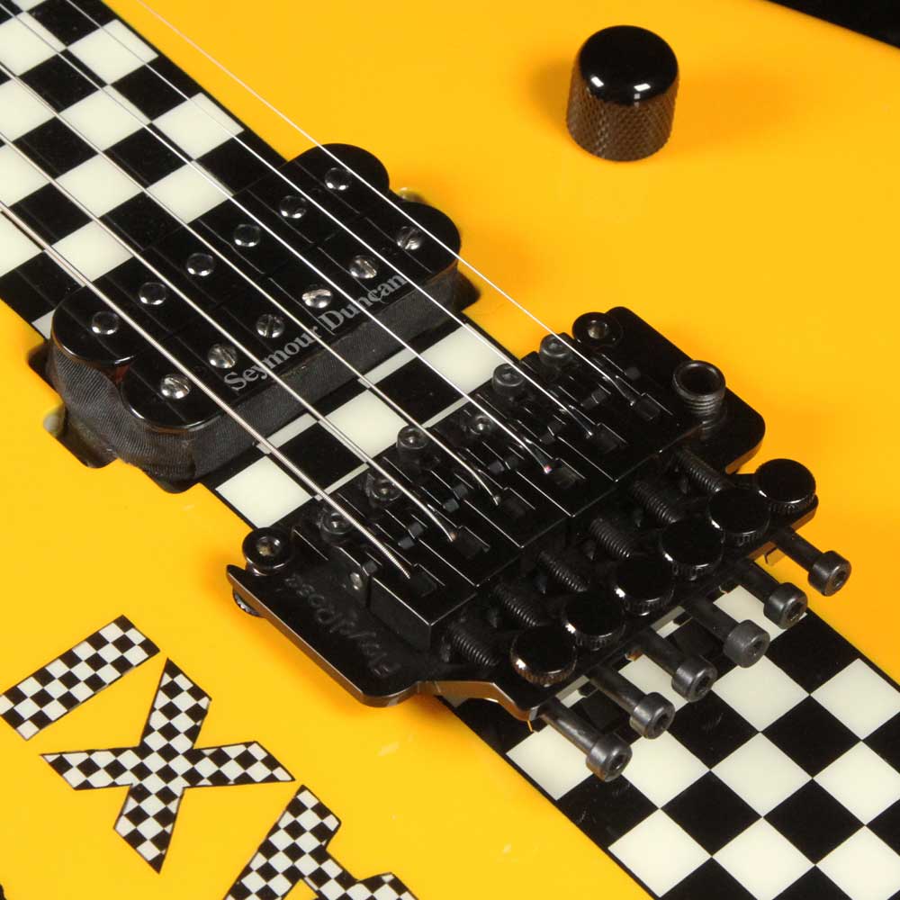 Charvel Custom Shop San Dimas Masterbuilt Red Dave Taxi Cab Yellow 2011 — 6