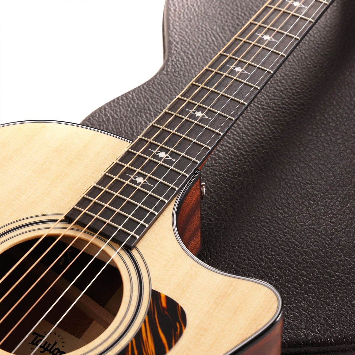 Taylor 314ce V-Class Grand Auditorium Acoustic-Electric Natural 2024 — 11