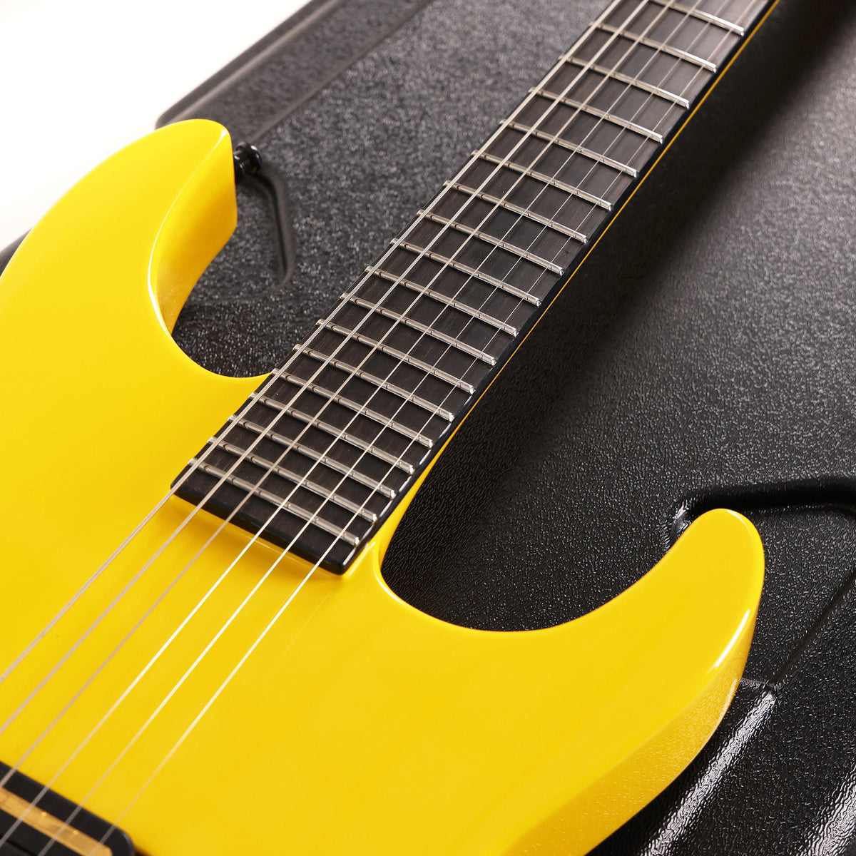 Jackson Custom Shop Soloist SL1 Graffiti Yellow 2024 — 11
