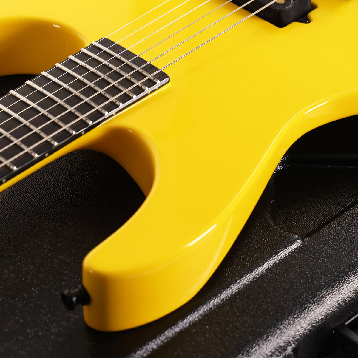 Jackson Custom Shop Soloist SL1 Graffiti Yellow 2024 — 7