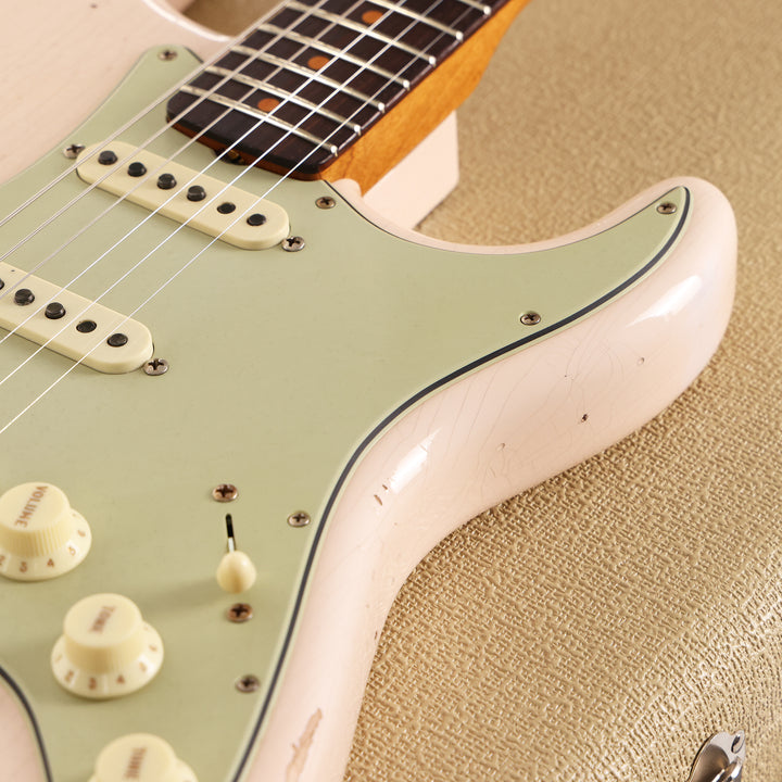 Fender Custom Shop Limited Edition '63 Strat Relic Super Faded Aged Shell Pink 2024