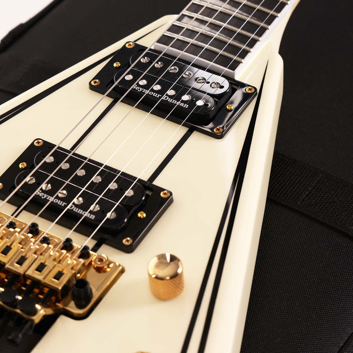 Jackson Pro Rhoads RR3 Ivory with Black Pinstripes 2019