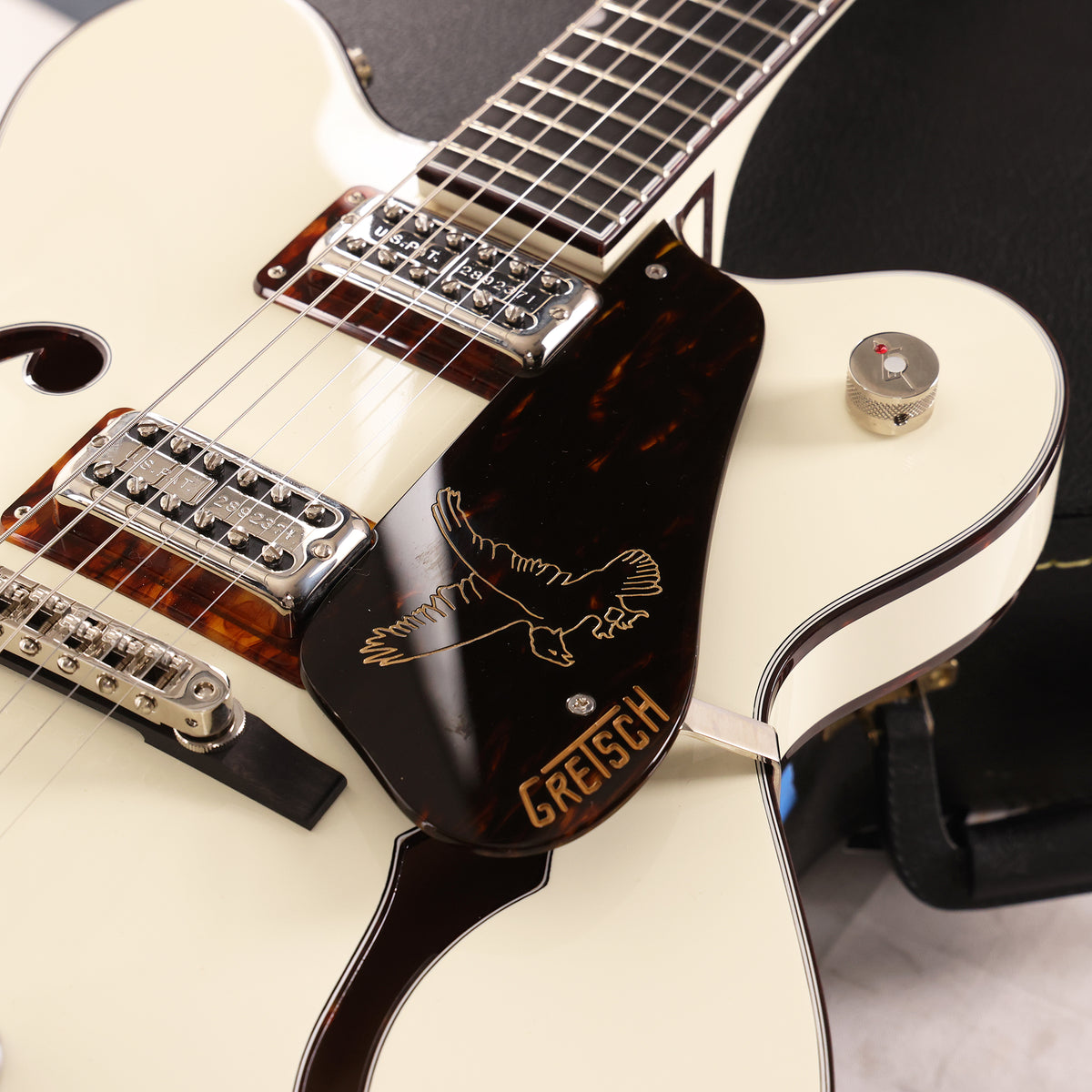 Gretsch G6636T-RF Richard Fortus Signature Falcon Vintage White 2023 — 9