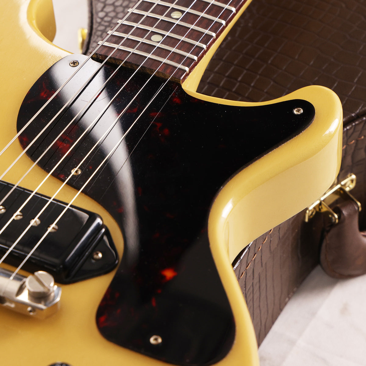 Gibson Custom Shop 1958 Les Paul Junior Double Cut Reissue VOS TV Yellow 2025 — 9