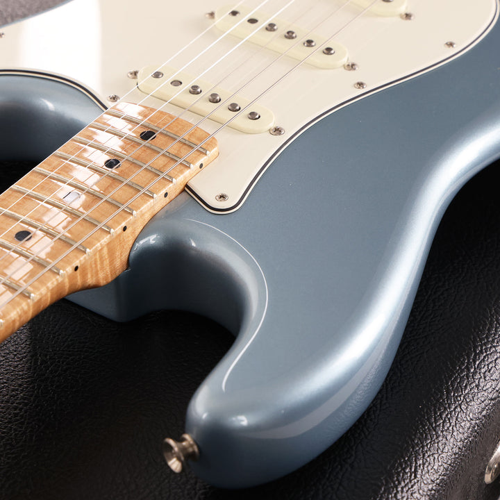 Fender Custom Shop Limited Edition 1965 Stratocaster NOS Aged Ice Blue Metallic 2023