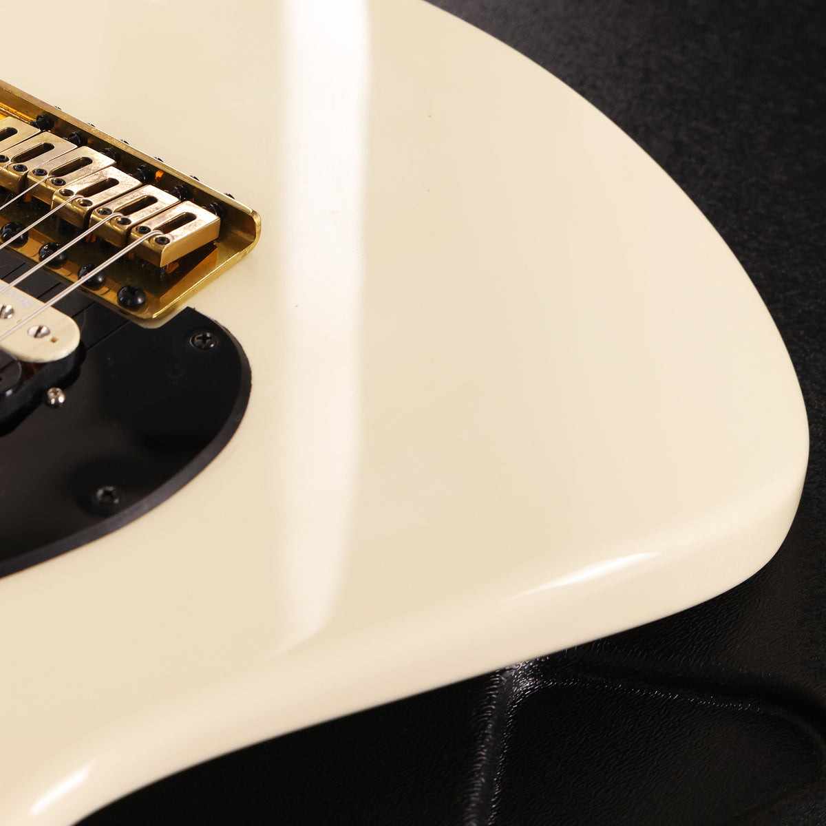 Charvel Custom Shop So-Cal HSS Olympic White 2024 — 9