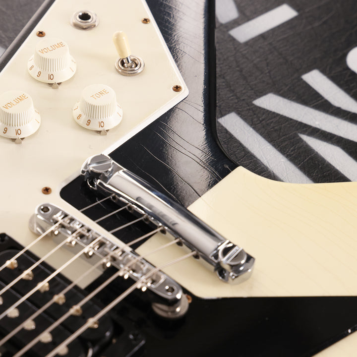 Gibson Custom Shop Michael Schenker 1971 Flying V Collector’s Edition Black and White 2026