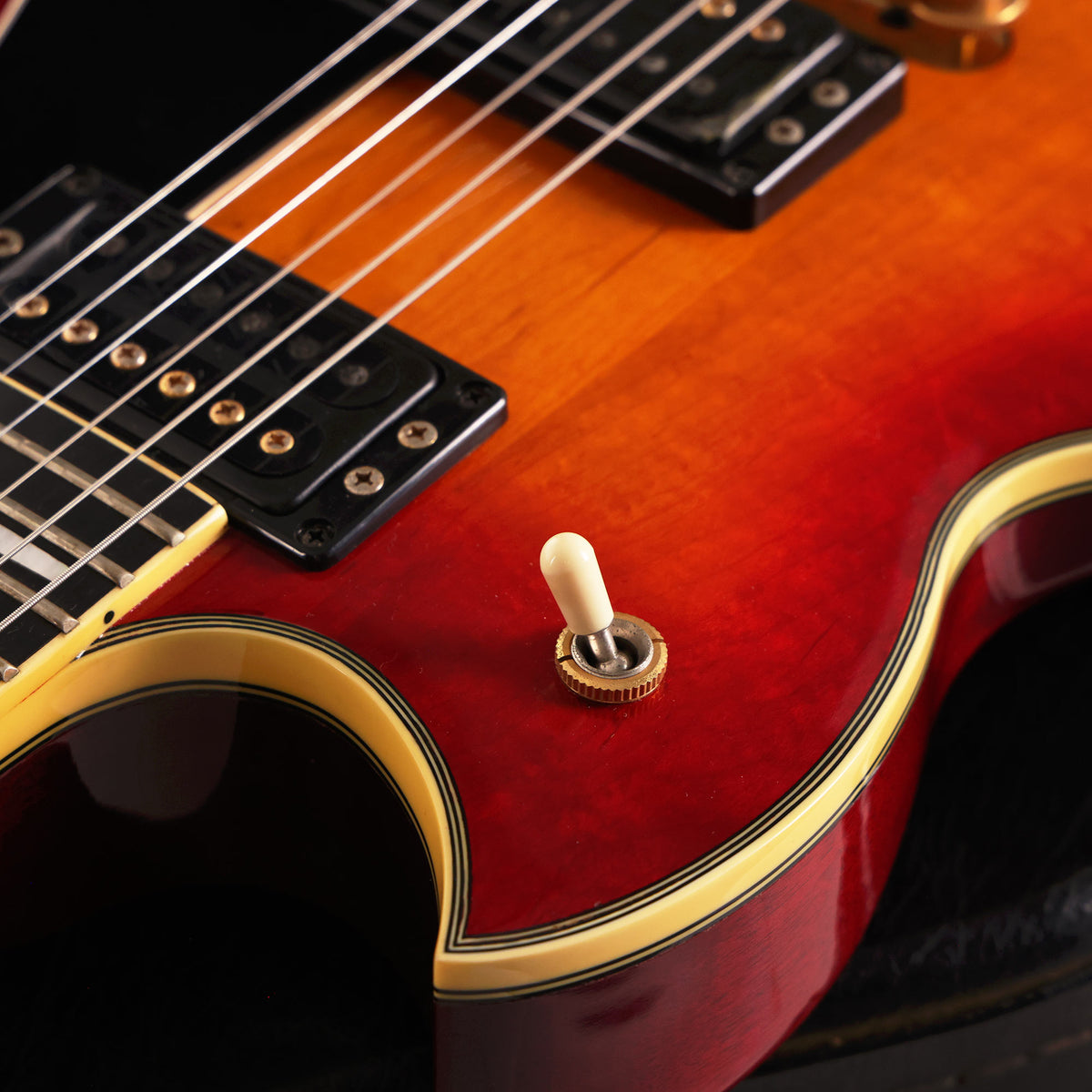 1980 Yamaha SG2000 Cherry Sunburst — 8