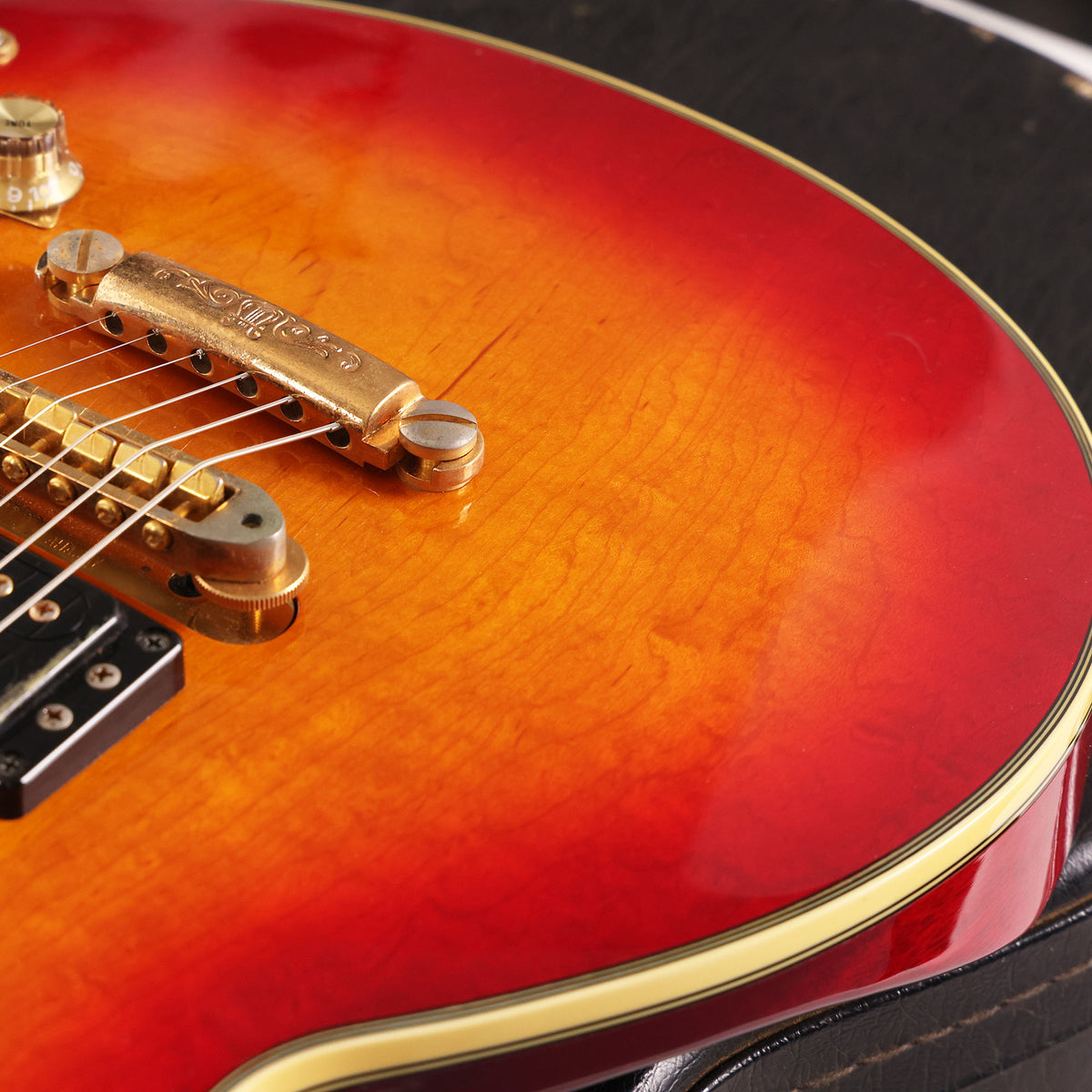 1980 Yamaha SG2000 Cherry Sunburst — 9