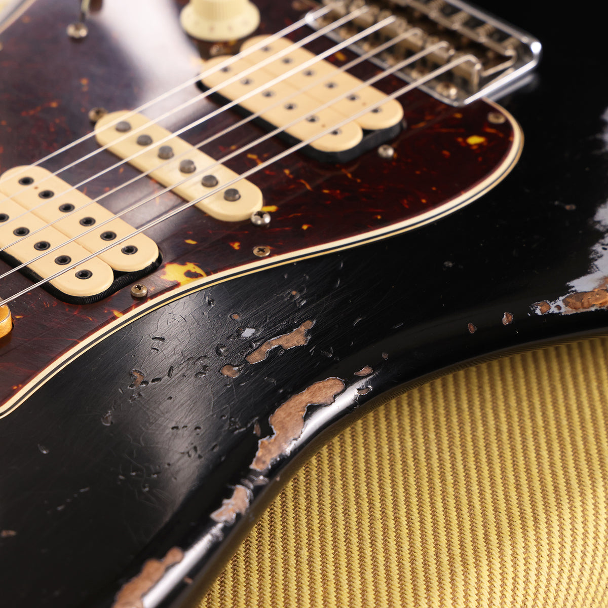 Fender Custom Shop HSH '57 Stratocaster Heavy Relic Black 2026