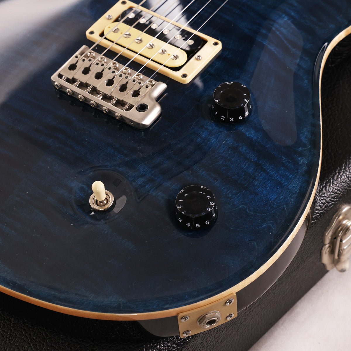 1999 PRS Custom 22 Whale Blue — 11