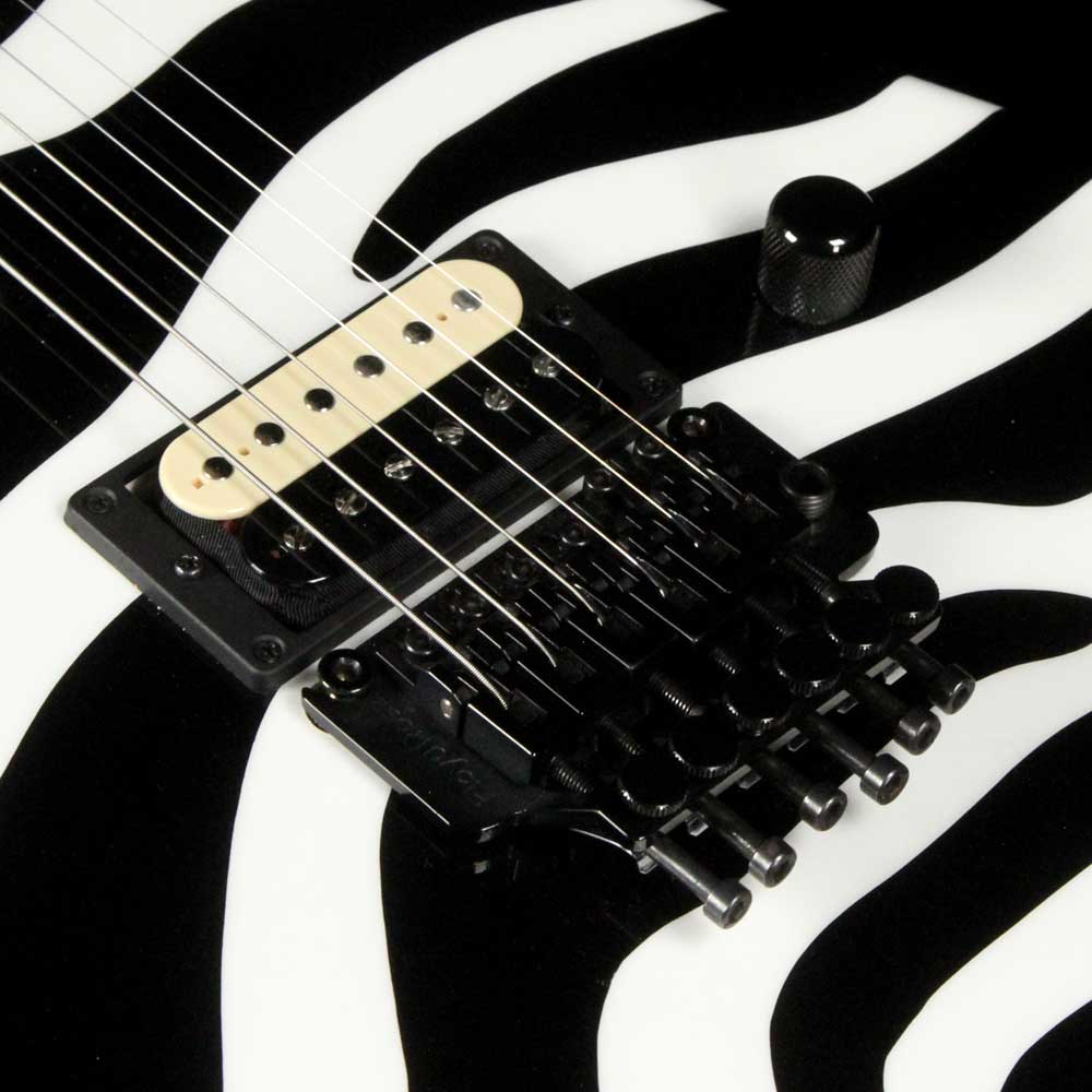 Charvel Custom San Dimas Dan Lawrence Zebra Stripe — 6