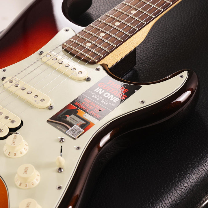 Fender American Deluxe Strat Plus HSS Mystic 3-Color Sunburst 2014