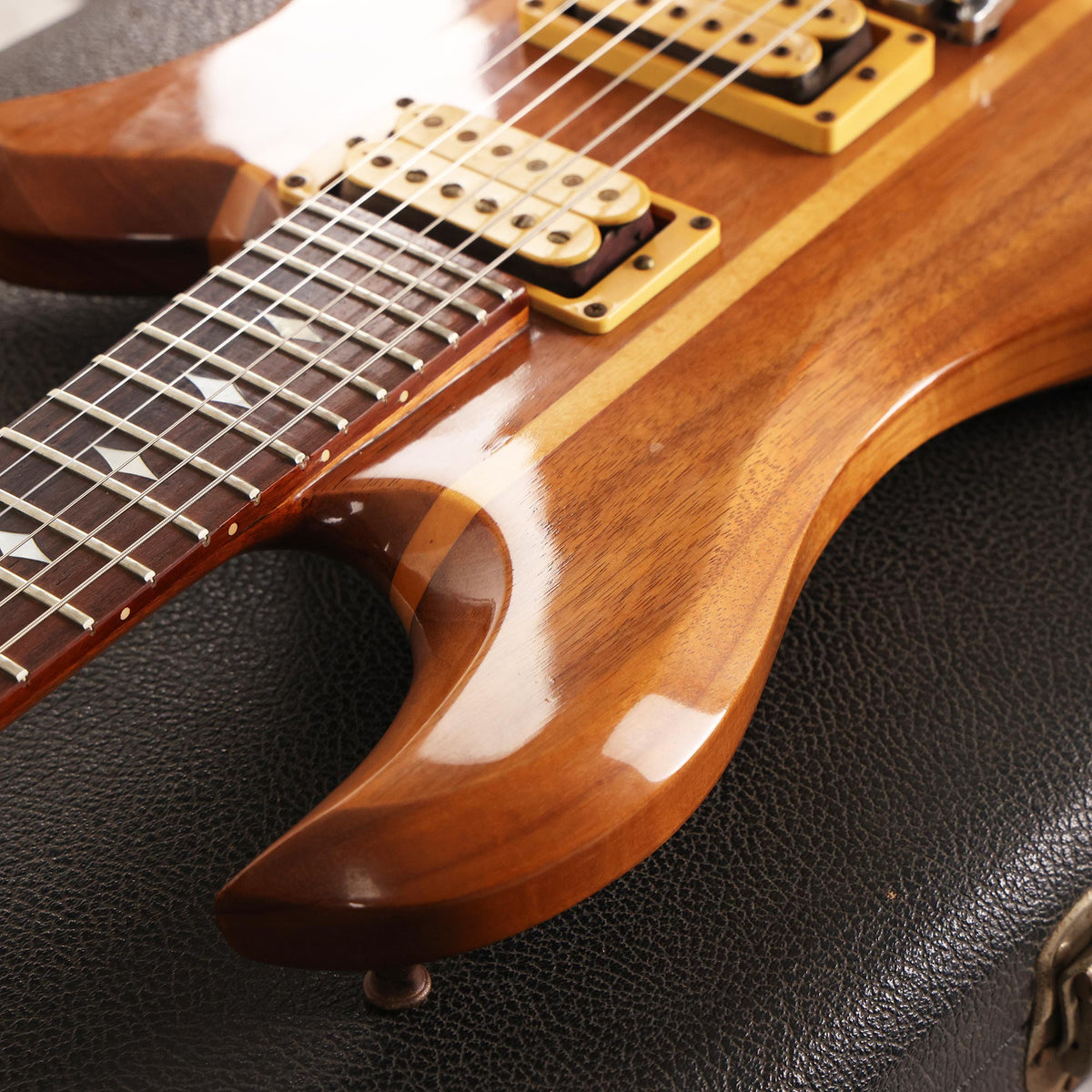 1982 BC Rich Eagle Koa Natural — 8