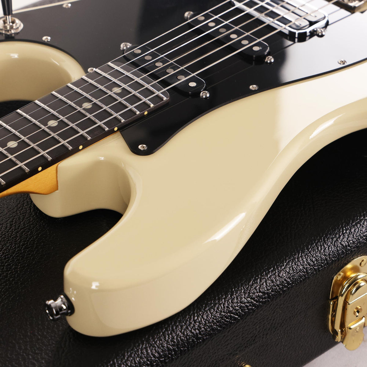 Godin Lerxst Limelight Alex Lifeson Signature Guitar with Vega Tremolo Autographed 2024 — 8
