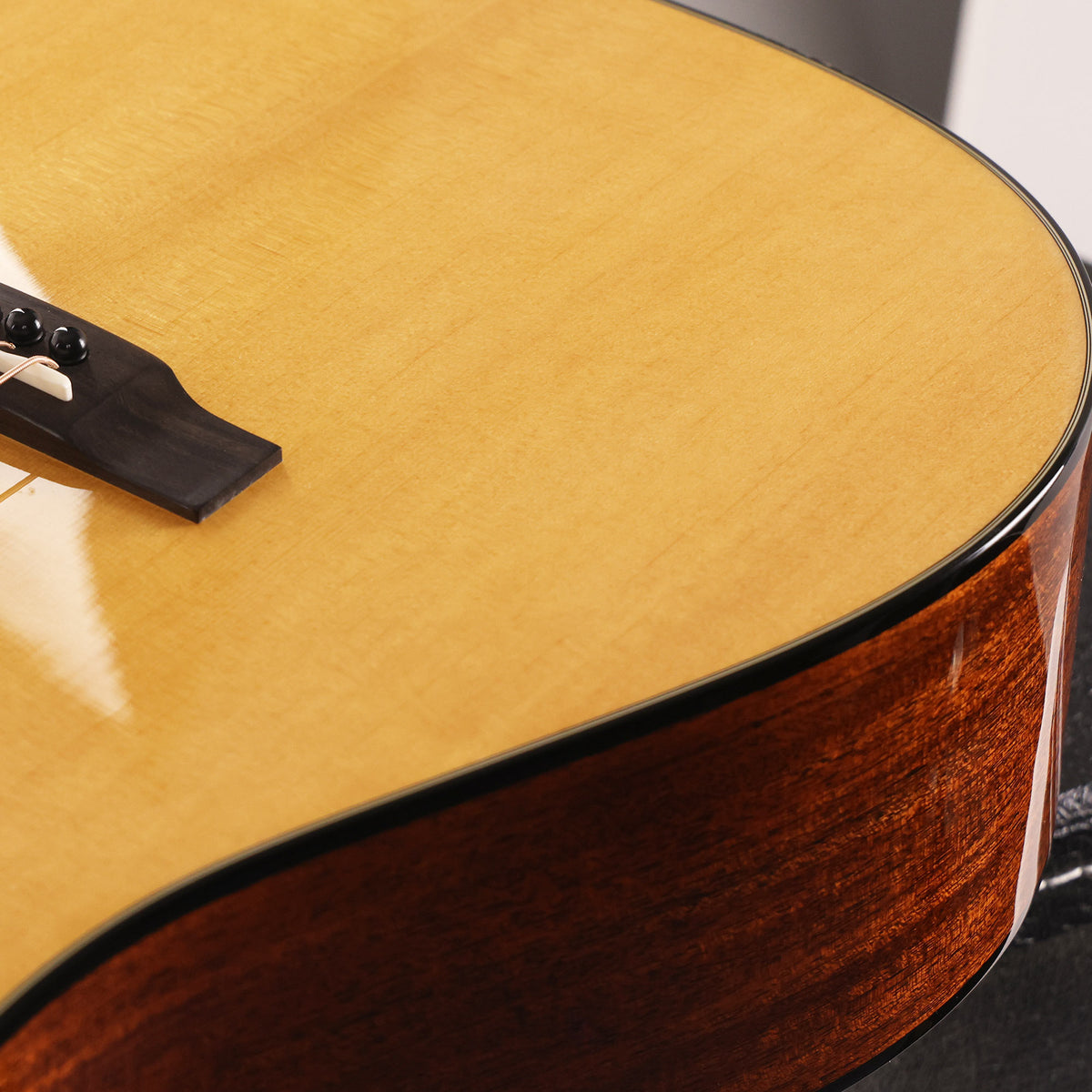 Martin D-18 Dreadnought Acoustic Natural 2024 — 9