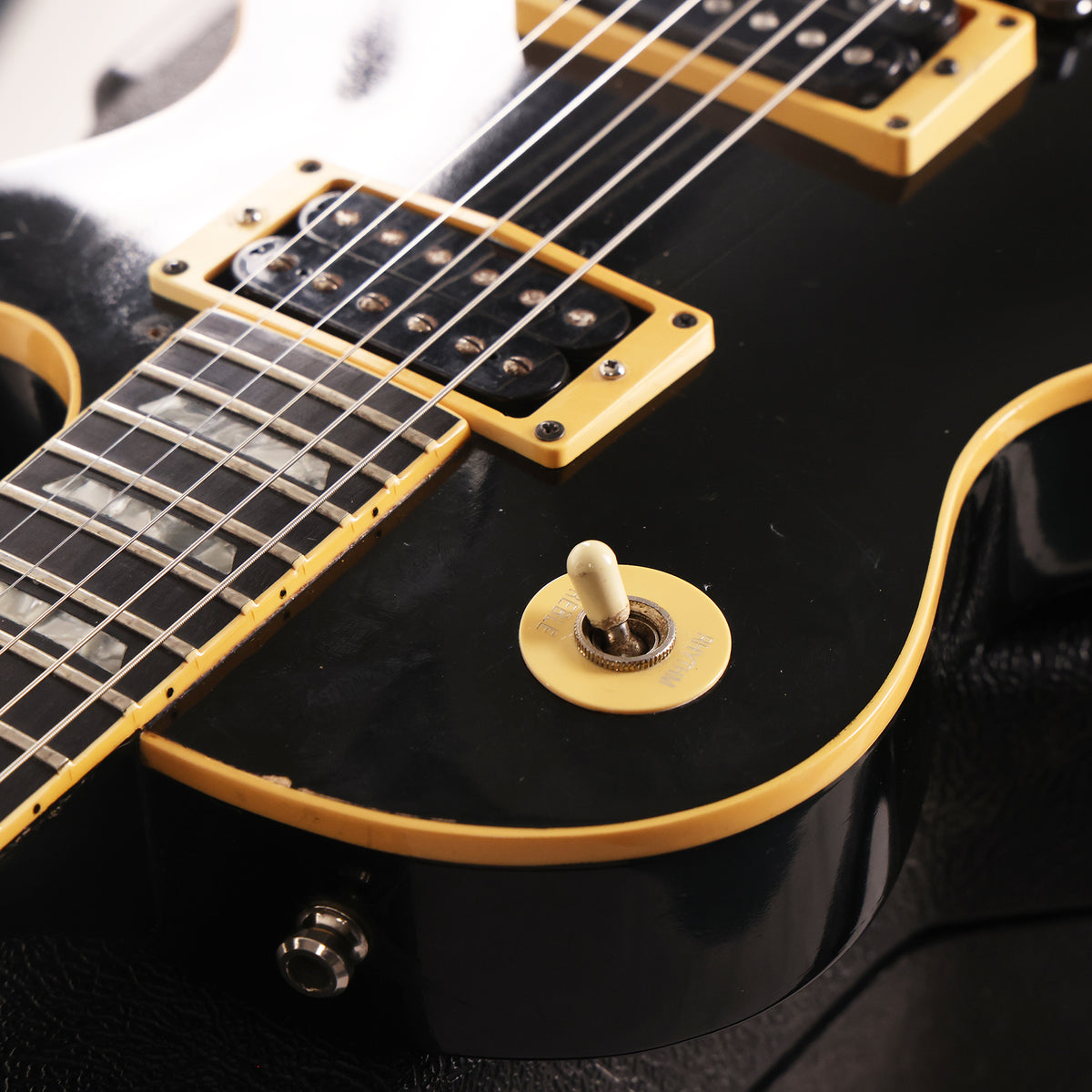 1982 Gibson Les Paul Standard Ebony w/ Ebony Fretboard — 8