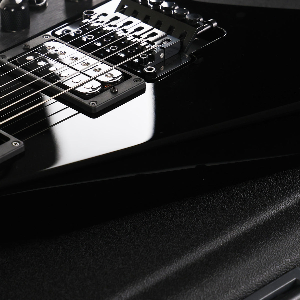 Jackson Custom Shop Randy Rhoads RR1 Black 2026 — 10