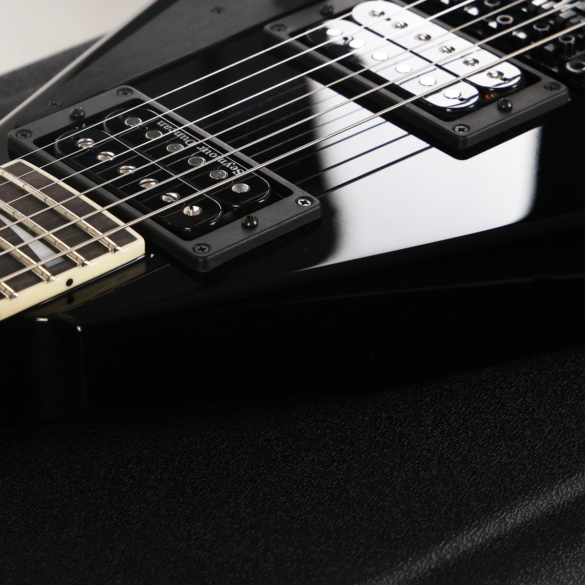 Jackson Custom Shop Randy Rhoads RR1 Black 2026 — 9