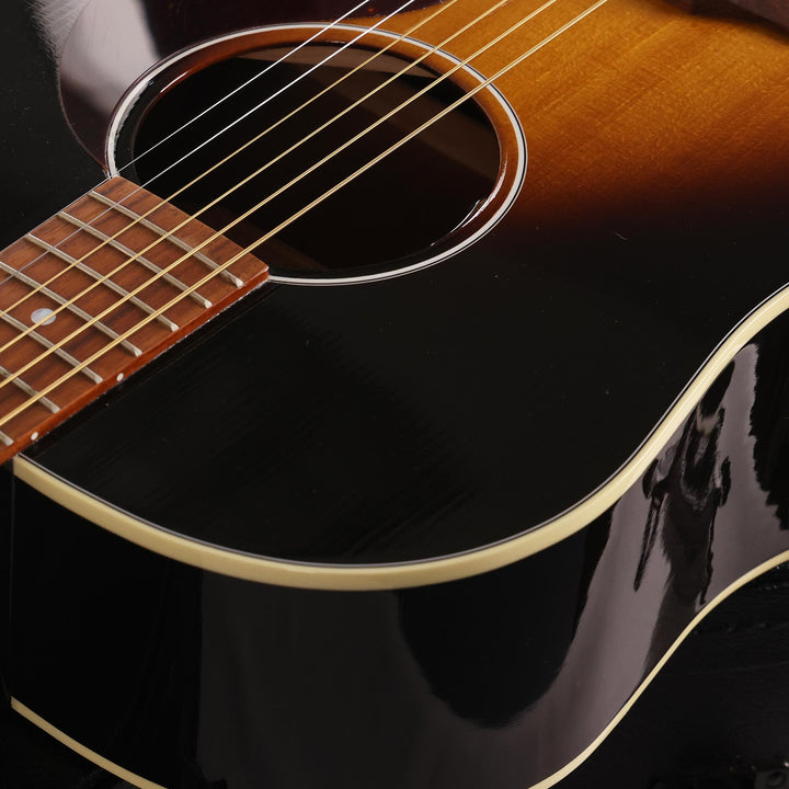 Gibson J-45 Standard Acoustic-Electric Sunburst 2023