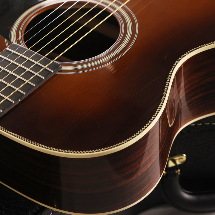 Martin Custom Shop 000-28 Authentic 1937 Ambertone 2022