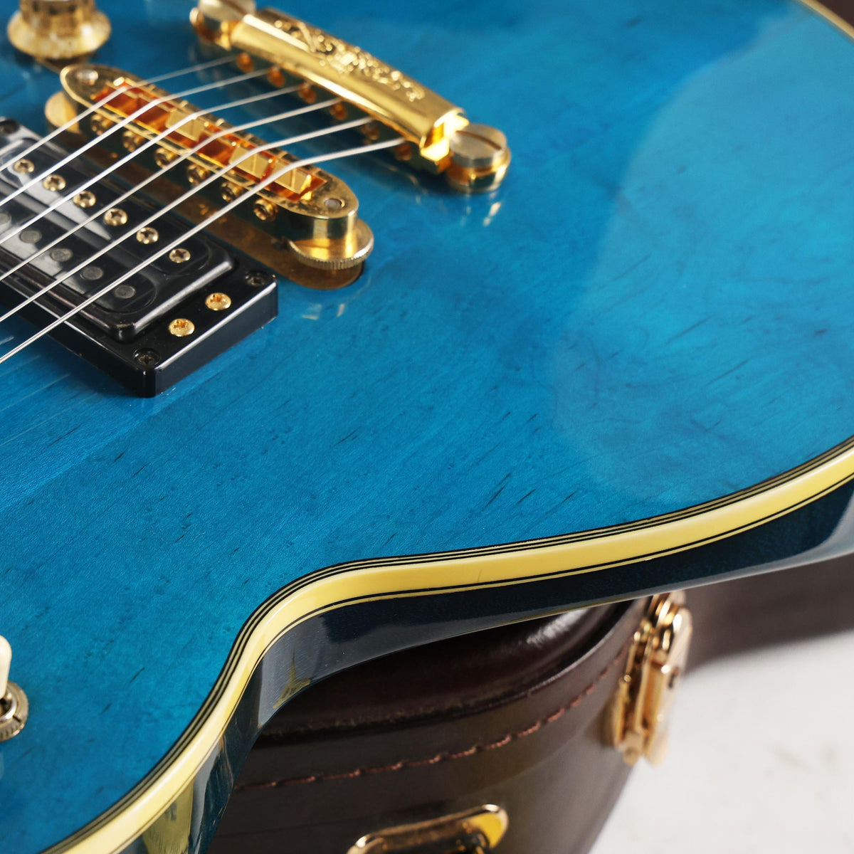 1982 Yamaha SG-2000 Transparent Blue — 9