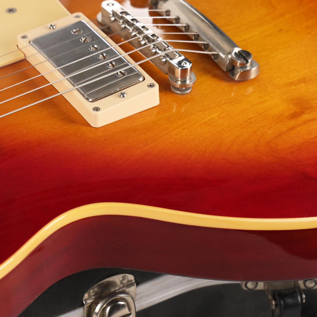 1985 Gibson Les Paul Standard Cherry Sunburst — 9