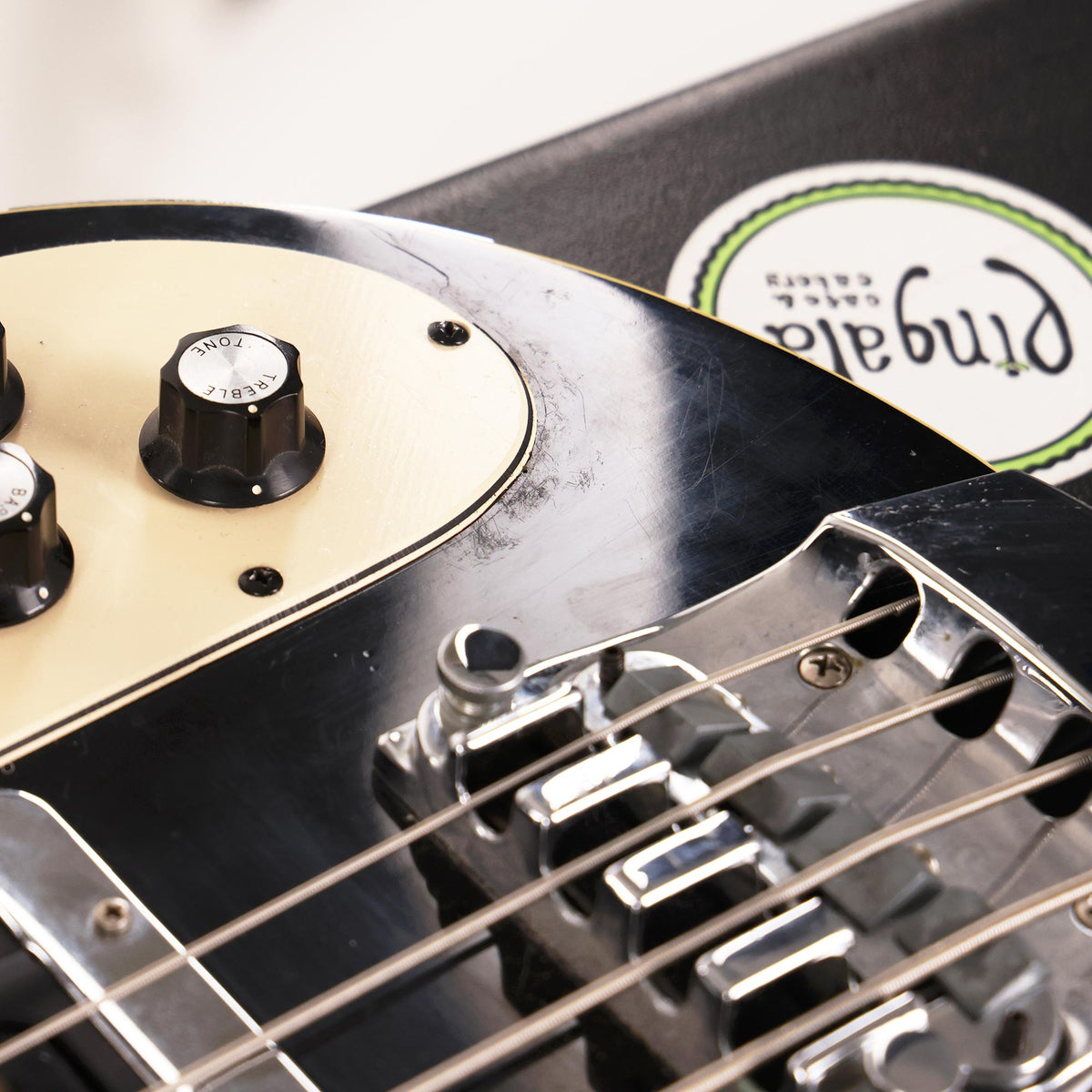 1993 Rickenbacker 4003 Bass Jet Glo — 11
