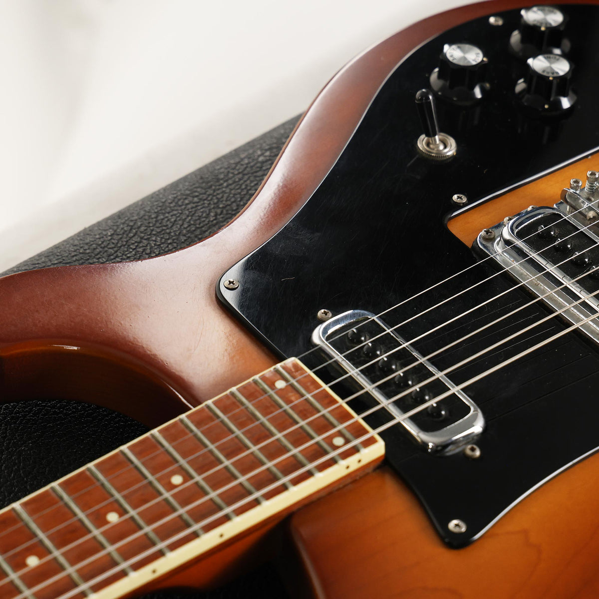 1976 Rickenbacker 480 Autumn Glo — 13