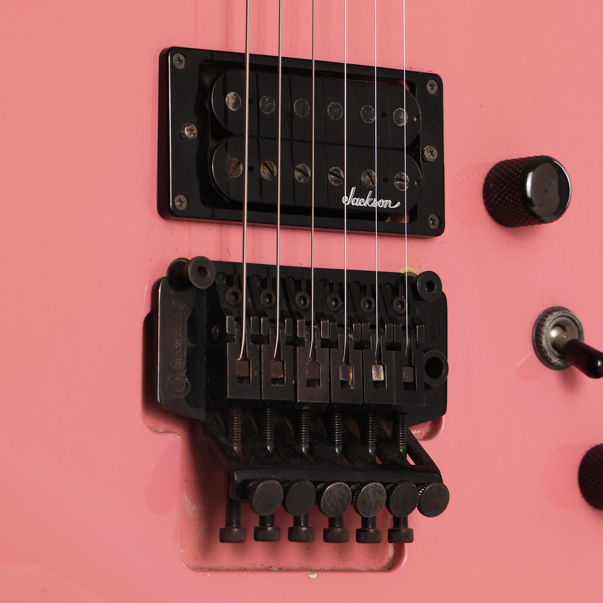 1990 Charvel DK-065-HH-BGP Bubble Gum Pink — 8