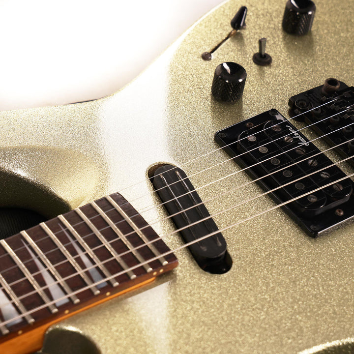 1990 Charvel SDK-105SH Super Dinky Platinium Pearl