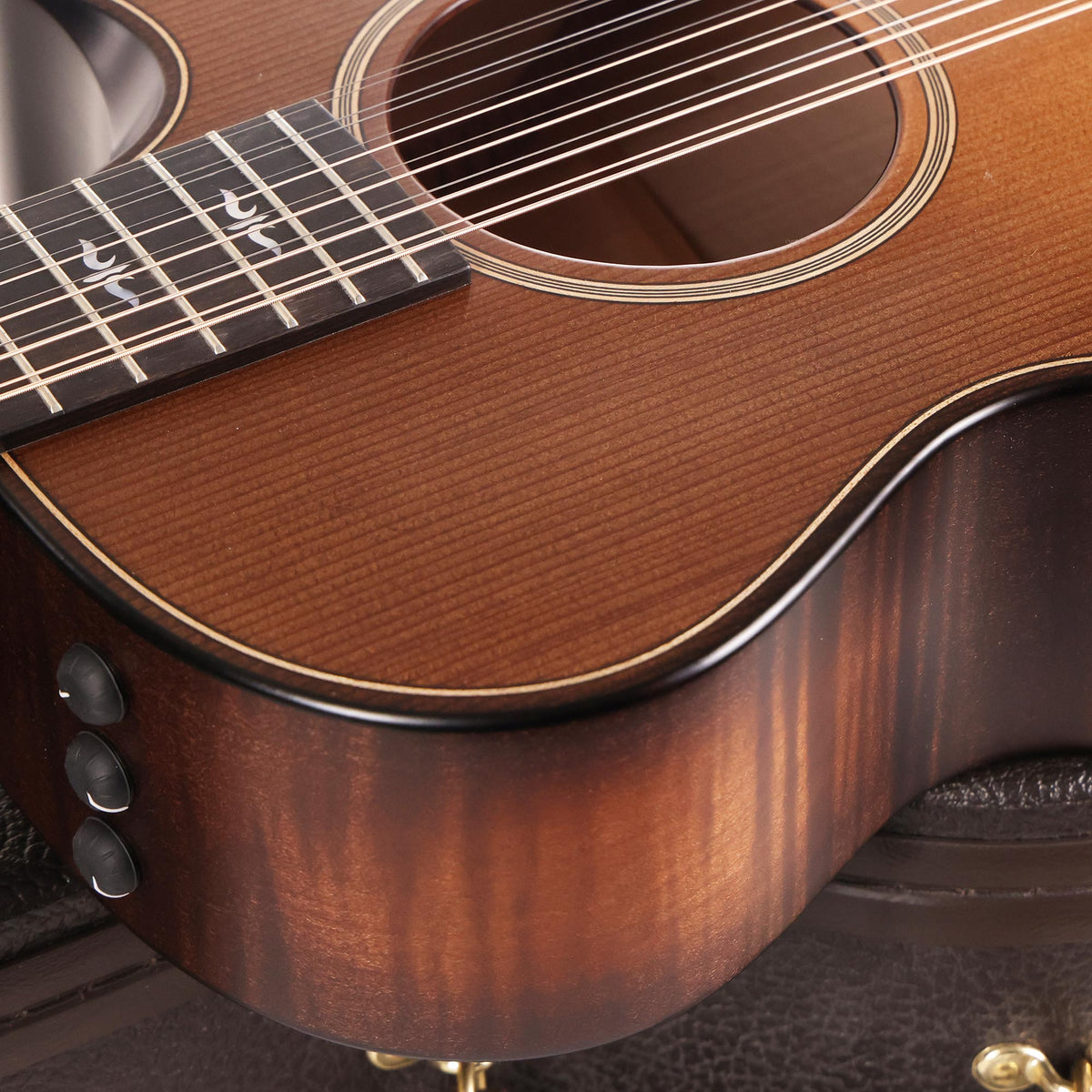 Taylor Builder's Edition 652ce Acoustic-Electric Wild Honey Burst 2024 — 8