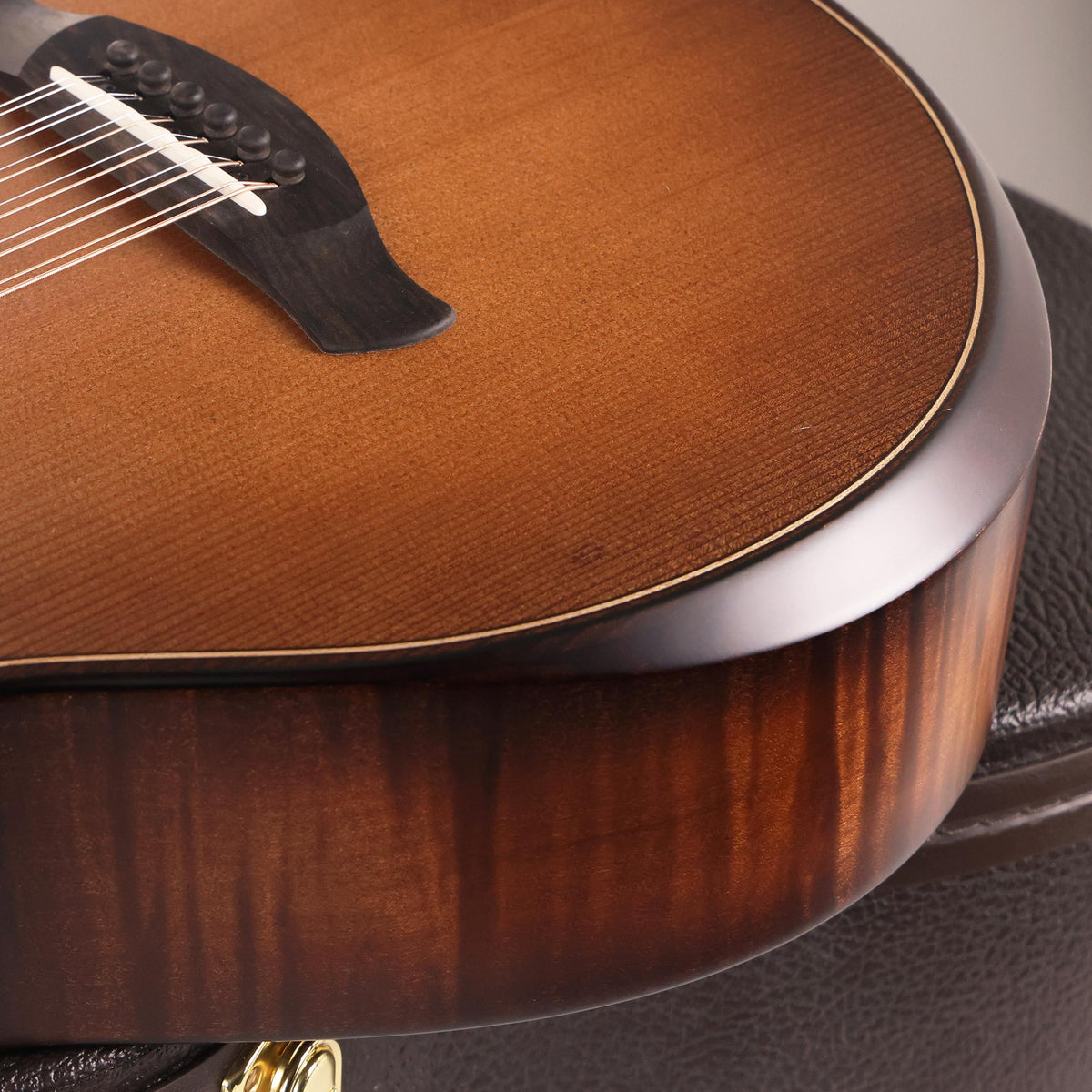 Taylor Builder's Edition 652ce Acoustic-Electric Wild Honey Burst 2024 — 9