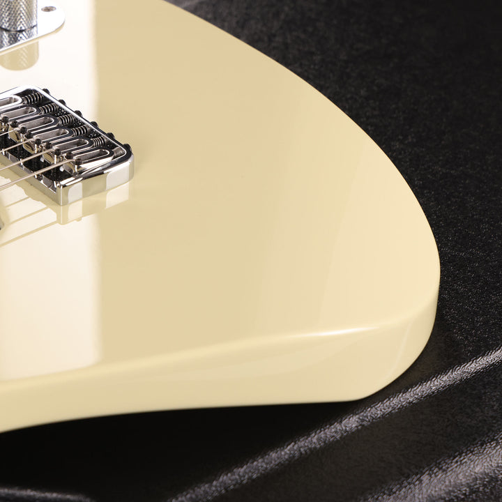 Charvel Custom Shop Dinky 2SC Masterbuilt Red Dave NicholsVintage White 2025