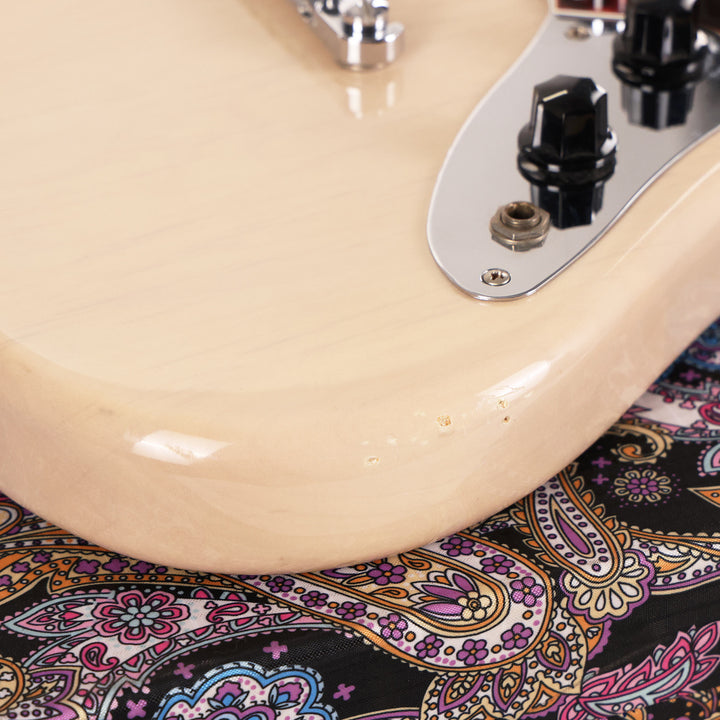 Fender Jaguar HH Crafted in Japan White with DiMarzios