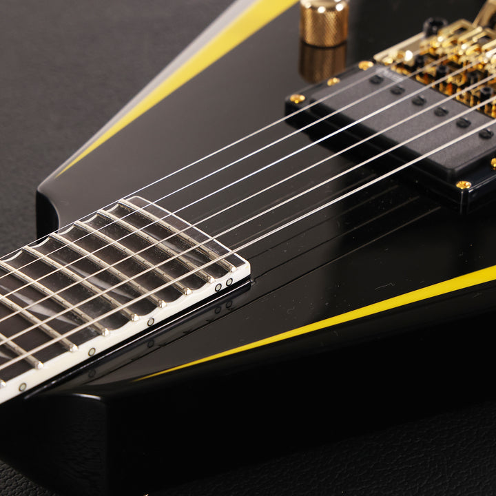 ESP LTD Alexi Arrowhead SE Black with Yellow Pinstripe 2026