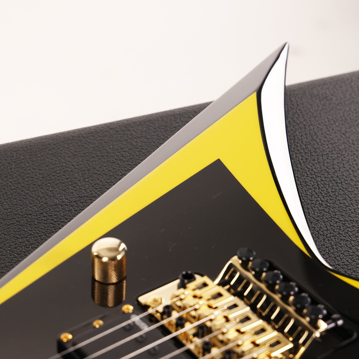 ESP LTD Alexi Arrowhead SE Black with Yellow Pinstripe 2026