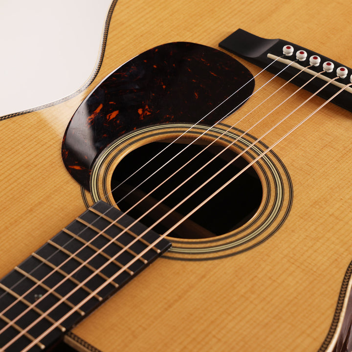 Martin 000-28 Modern Deluxe Acoustic Gloss Natural 2021