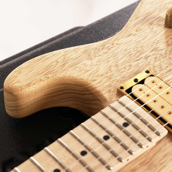 Charvel Custom Shop San Dimas Floyd Rose Korina Natural Oil Finish 2025