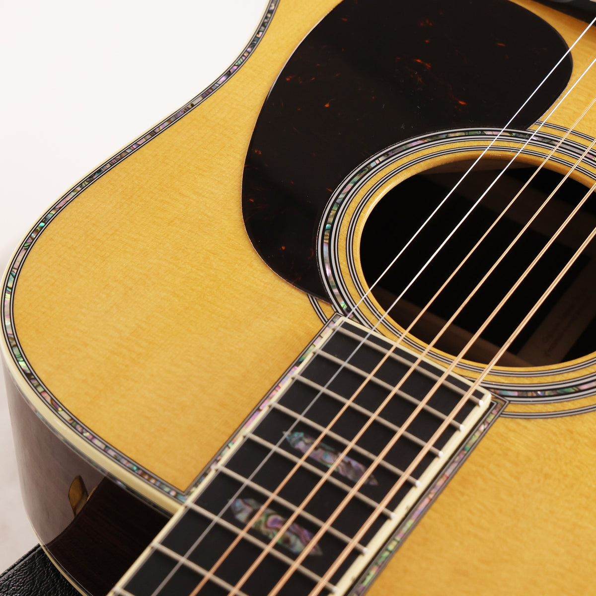 Martin D-45 Dreadnought Acoustic Natural 2023 — 11