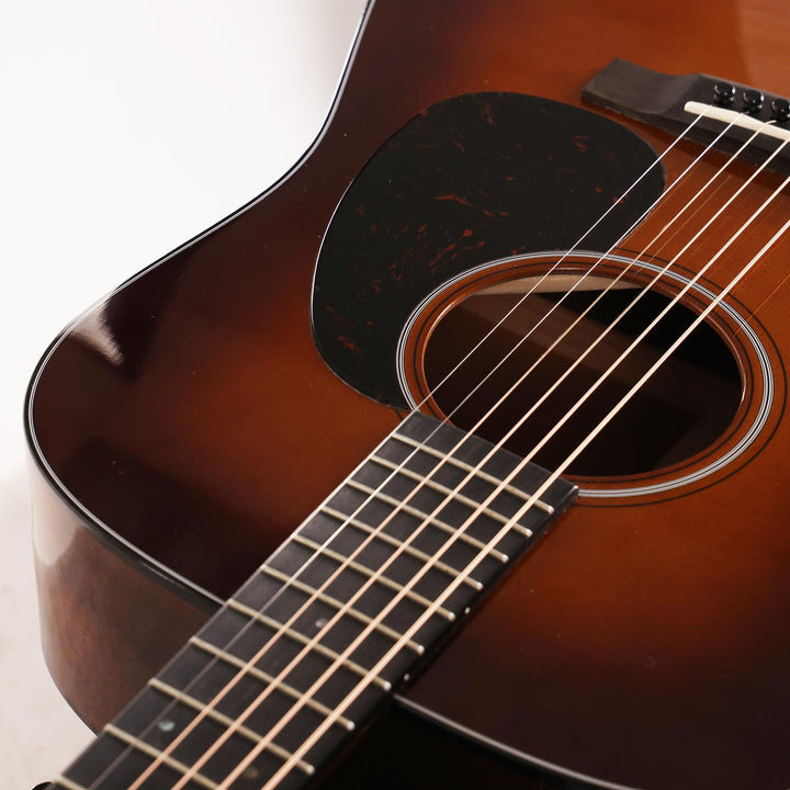 Martin Custom Shop Dreadnought Ambertone 1933 Guitar 2022