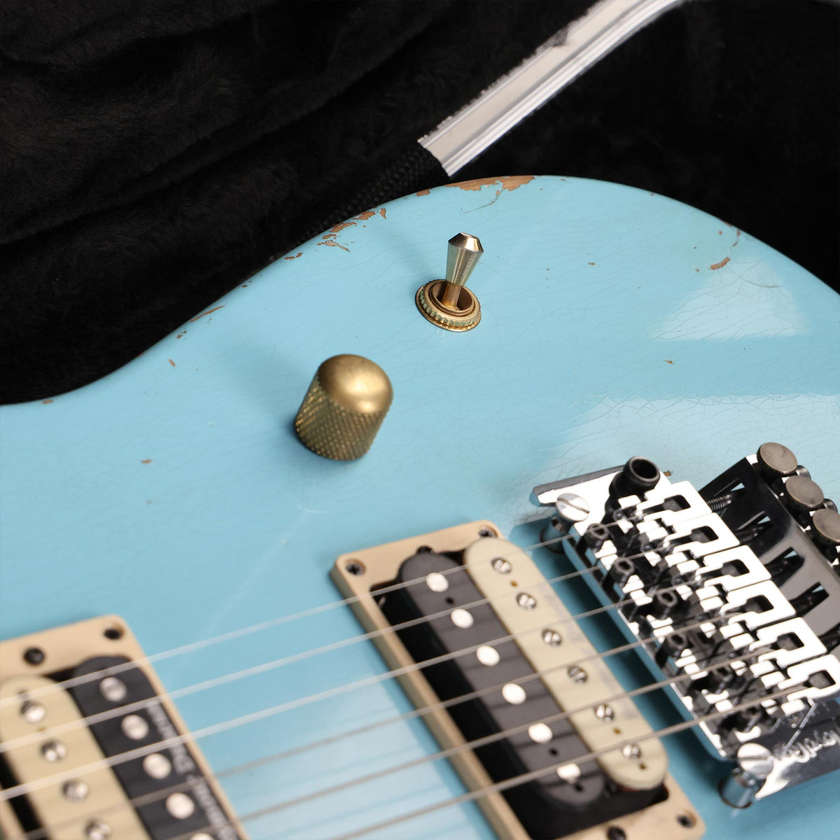 Charvel Custom Shop San Dimas Nitro Aged Daphne Blue Heavy Relic — 9