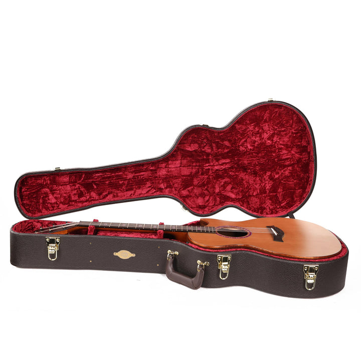 Taylor Custom Shop Grand Auditorium Florentine Western Red Cedar and Laurelwood 2019
