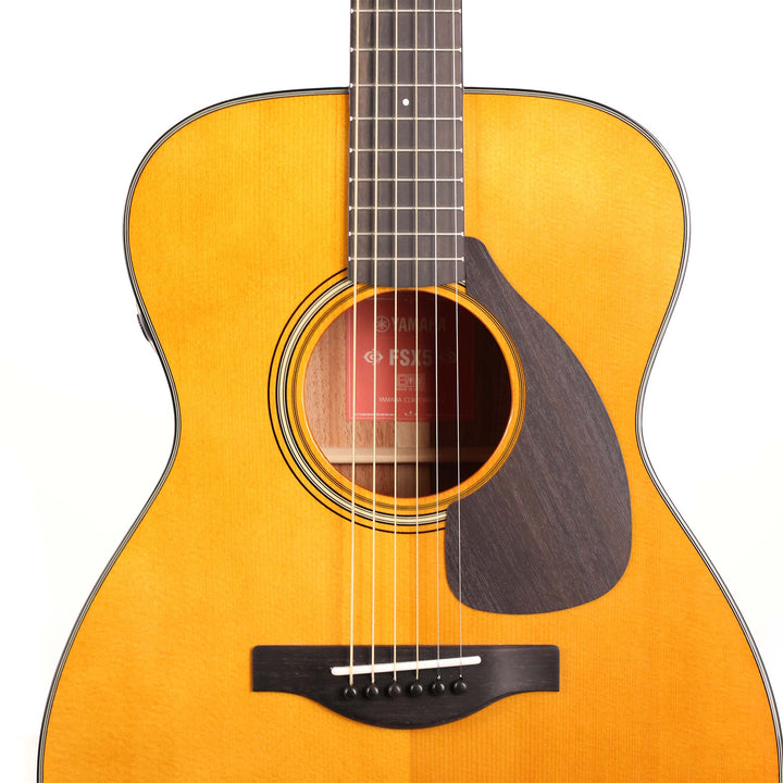 Yamaha Red Label FSX5 Concert Acoustic Guitar Natural
