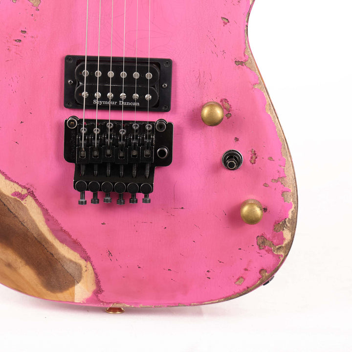 Jackson Custom Shop SL2V Nitro Aged Platinum Pink Music Zoo Exclusive