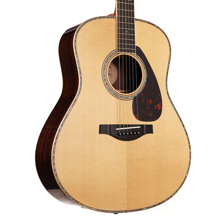 Yamaha LL56R A.R.E. Engelmann Top Original Jumbo Acoustic Guitar