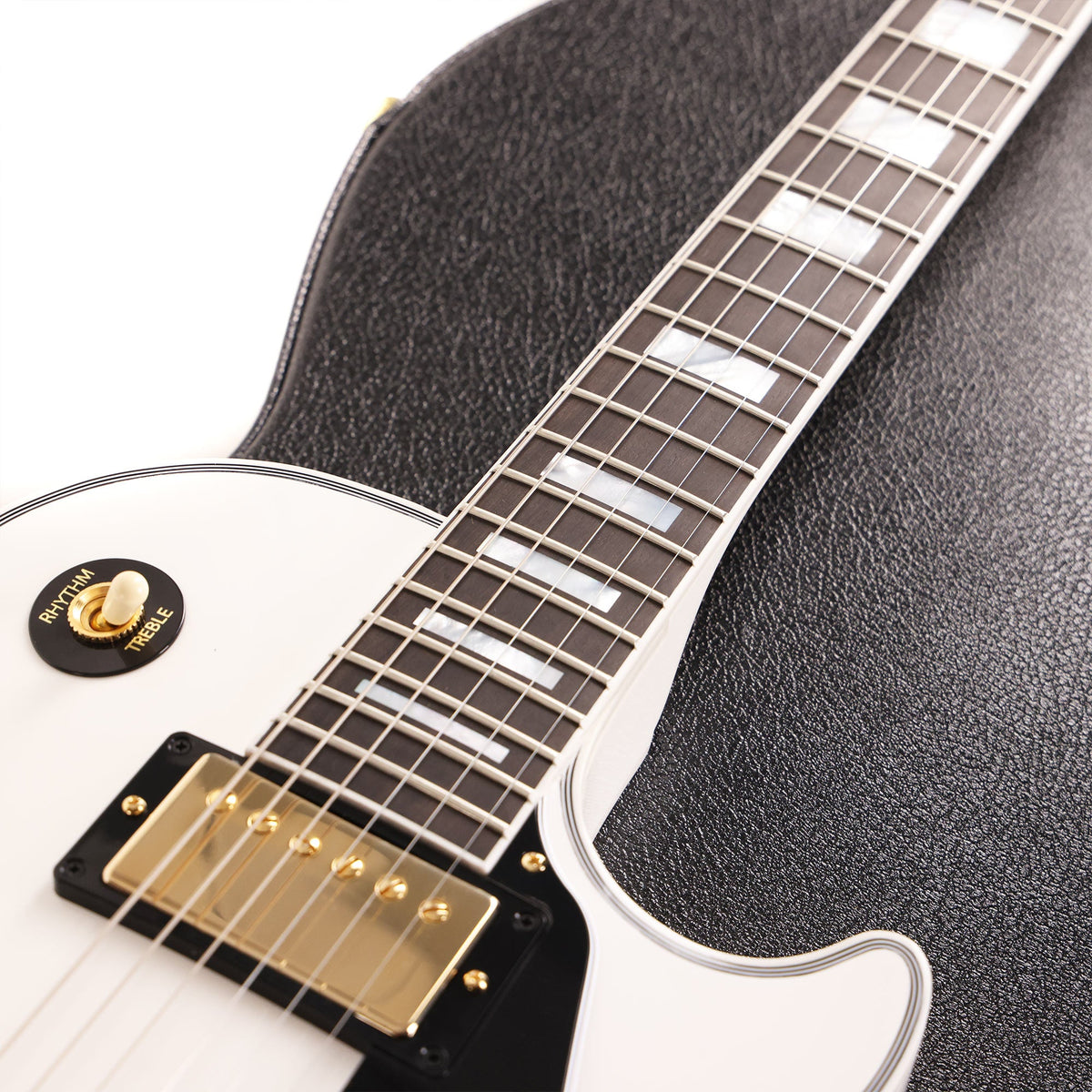 Gibson Custom Shop Les Paul Custom Alpine White 2025 — 6