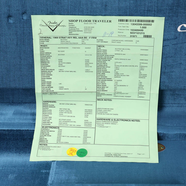 Fender Custom Shop 1969 Stratocaster Heavy Relic Frost White