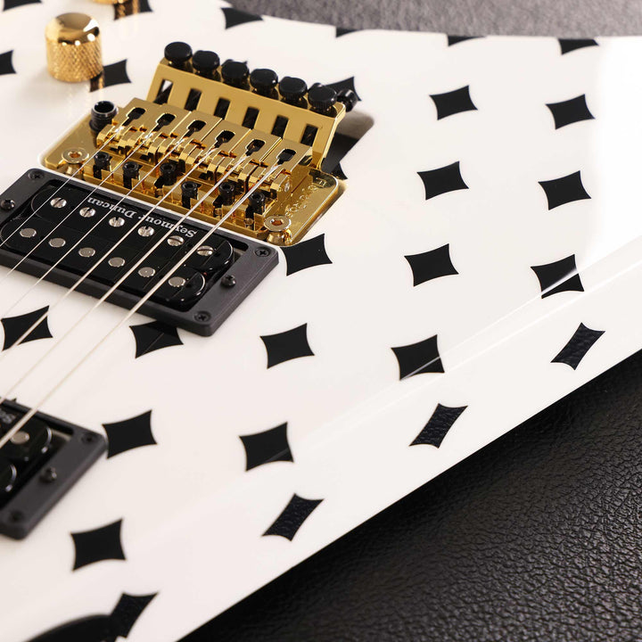 Jackson Custom Shop Randy Rhoads RR 1.5 Music Zoo Exclusive White with Black Diamonds