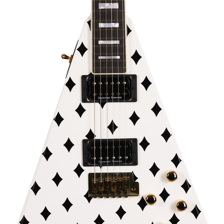 Jackson Custom Shop Randy Rhoads RR 1.5 Music Zoo Exclusive Brass Tremolo White with Black Diamonds